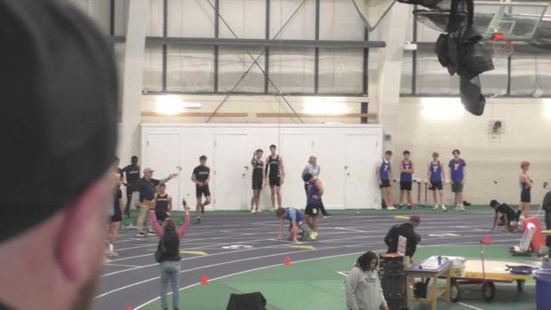 JV Boys 400 Finals Section 1