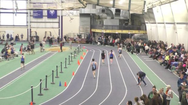 JV Boys 4x200 Relay Finals Section 1