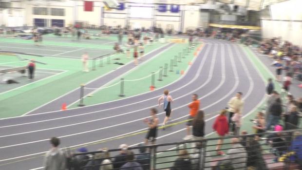 Senior Boys 200 Finals Section 3