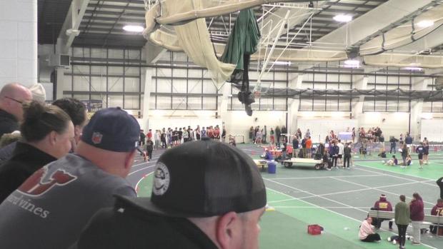 Girls 4x200 Relay Finals Section 1