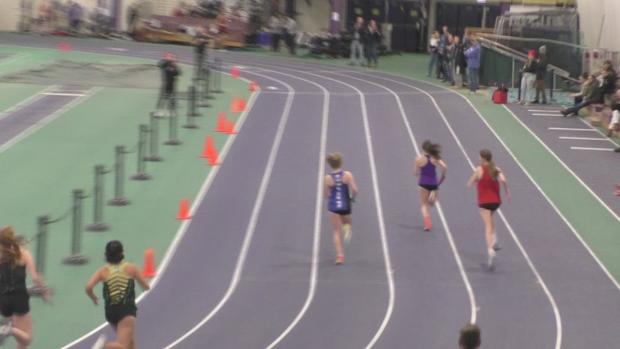 Girls 4x400 Relay Finals Section 1