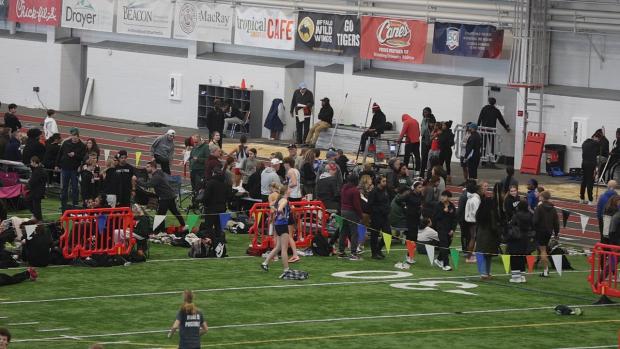 Boys 4x200 Relay Finals Section 4