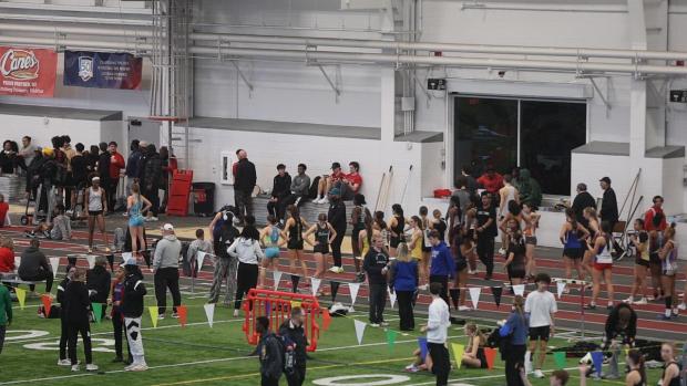 Girls 200 Finals Section 4