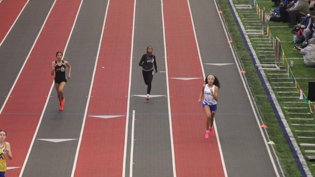 Girls 400 Finals Section 11