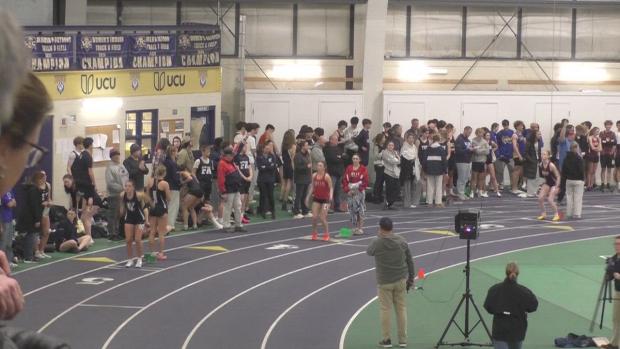 Senior Girls 200 Finals Section 3