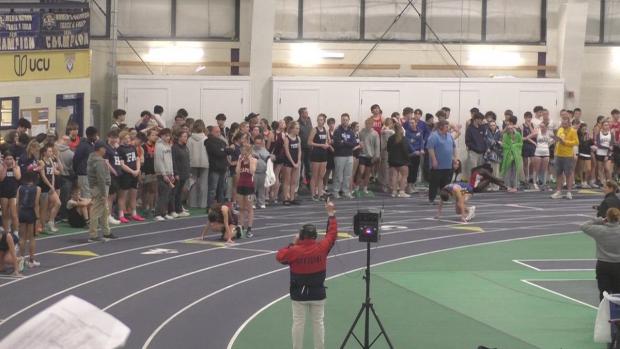 JV Girls 200 Finals Section 4