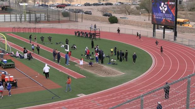 Varsity Girls 400 Finals Section 1