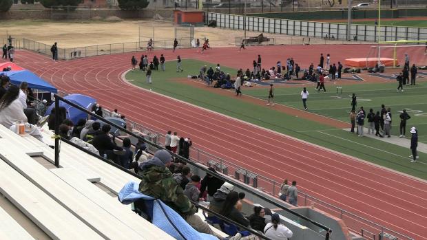 Varsity Boys 200 Finals Section 1