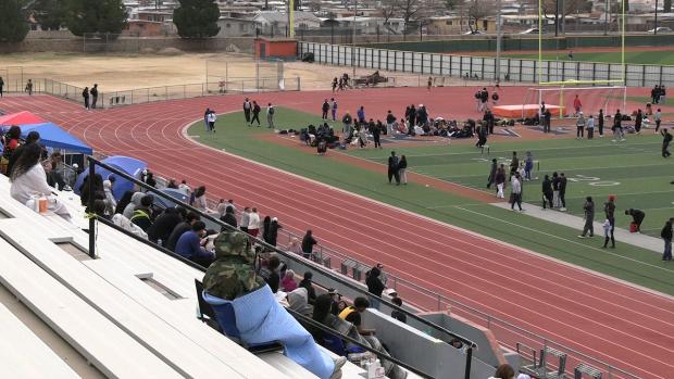 Varsity Girls 200 Finals Section 1