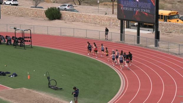 Varsity Girls 1600 Finals Section 1