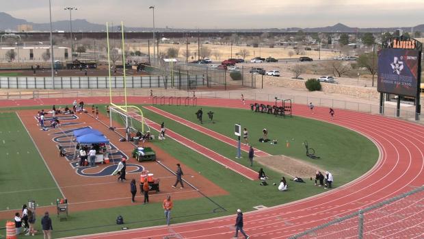 Freshman And Open Girls 4x400 Relay Finals Section 1
