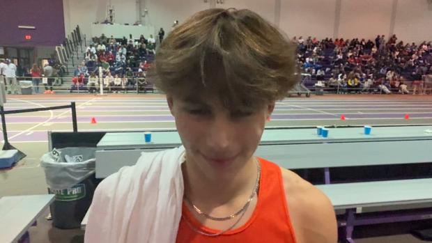 Overton Vaults 15-5 ; US No. 16 for Jr. Boys 