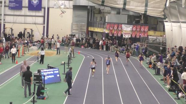 Open Girls 4x400 Relay Finals Section 2