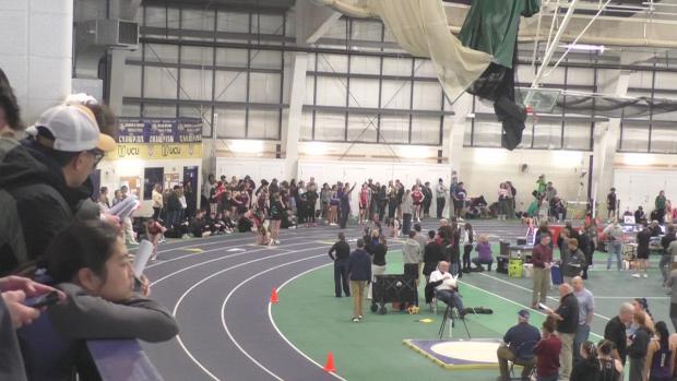 JV Girls 400 Finals Section 1