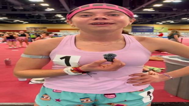 Gianna Rahmer wins the 1600m with 5:06.06