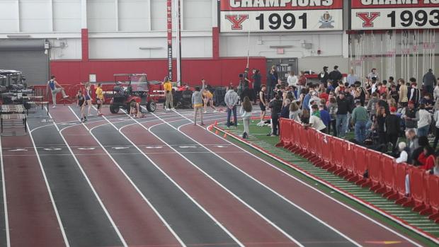 Girls 400 Finals Section 15