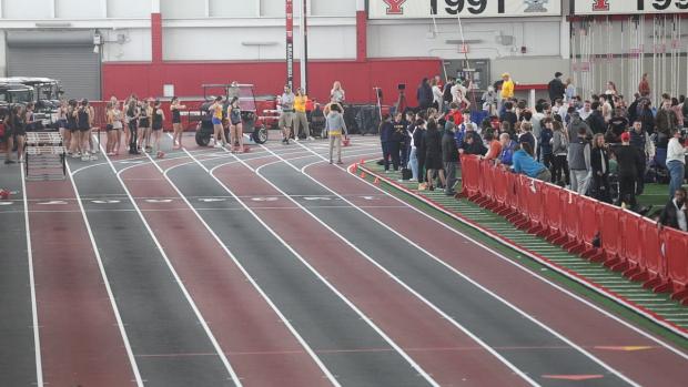 Girls 400 Finals Section 8