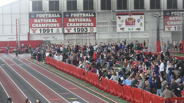 Boys 1600 Finals Section 1