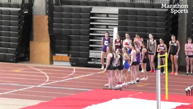 1A Girls 4x800 Relay Finals Section 1