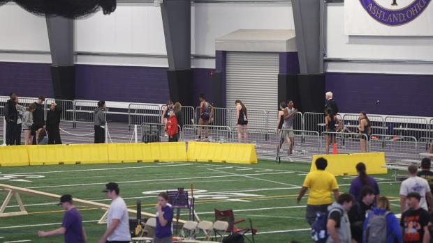 Girls 200 Finals Section 7