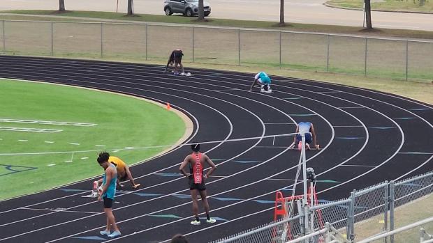 Boys 4x400 Relay Finals Section 1