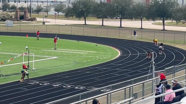 Girls 400 Finals Section 1