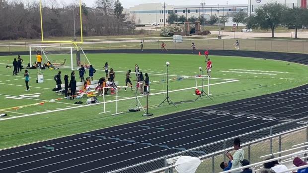 Girls 400 Finals Section 2