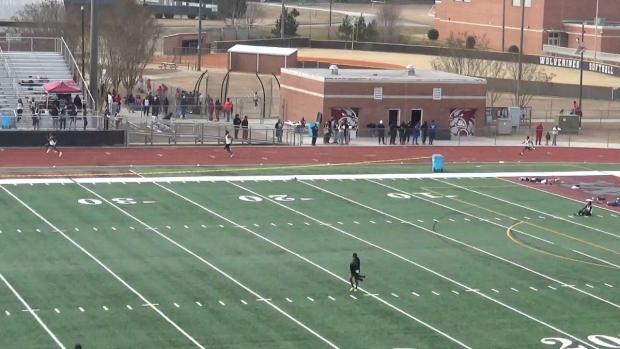 Boys 4x200 Heat 1