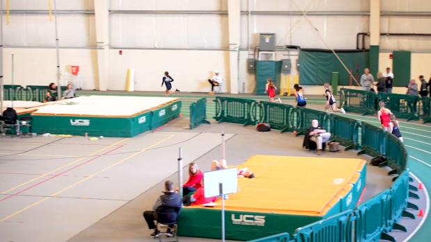 Girls 200 Finals Section 7