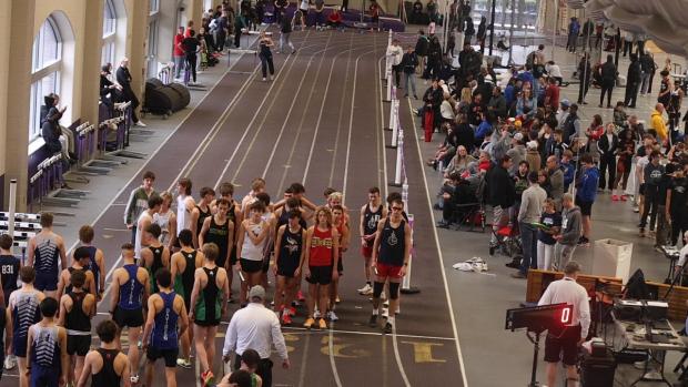 Boys 4x800 Relay Finals Section 1