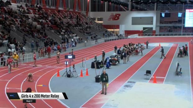 Division 2 Girls 4x200 Relay Finals Section 3