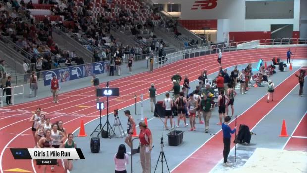 Division 2 Girls 1600 Finals Section 1