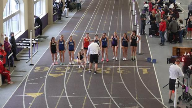 Girls 1600 Finals Section 2