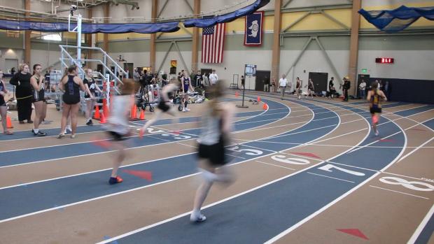 Girls 200 Finals Section 9