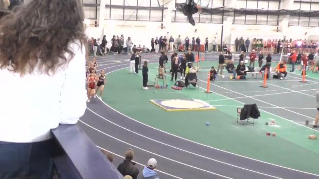 Girls 4x800 Relay Finals Section 1