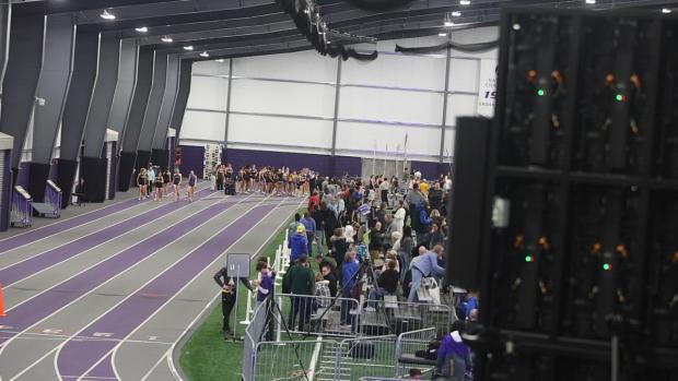 Girls 4x400 Relay Finals Section 1