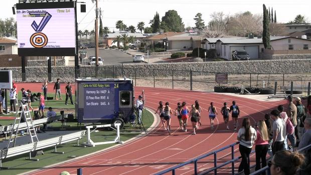 Combined Girls 4x1600 Relay Finals Section 1