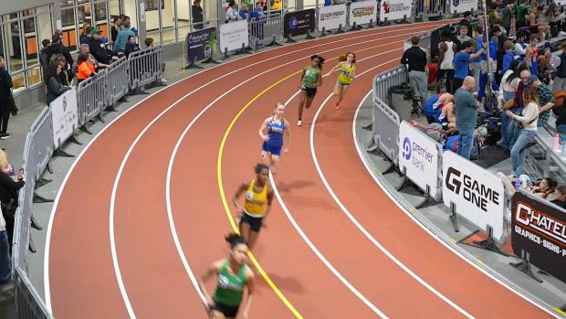 Girls 400 Finals Section 1