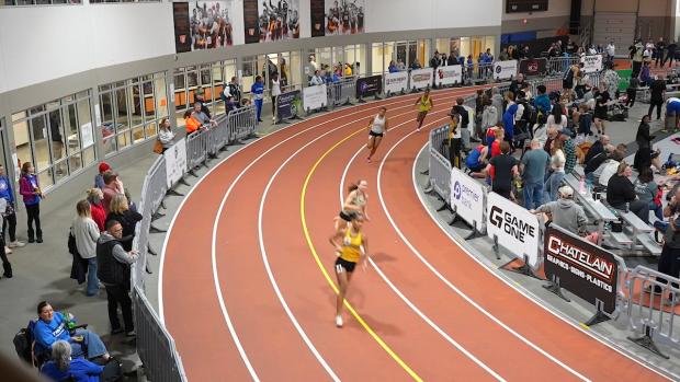 Girls 400 Finals Section 2