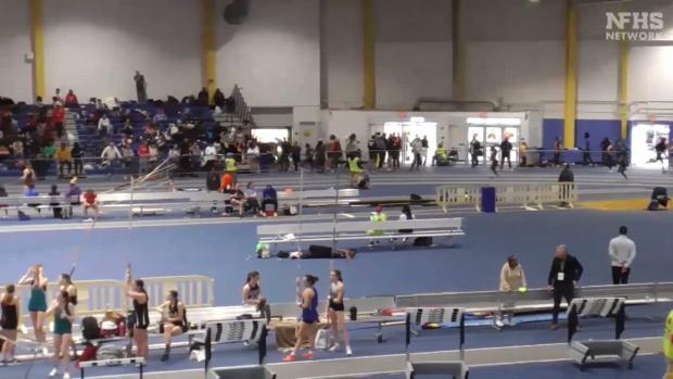 1A Girls 4x200 Relay Finals Section 2