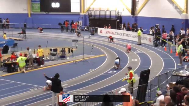 4A Girls 4x200 Relay Finals Section 2