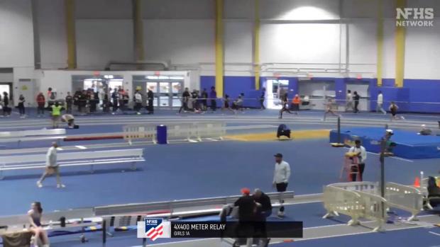 1A Girls 4x400 Relay Finals Section 1