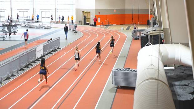 Girls 200 Finals Section 3