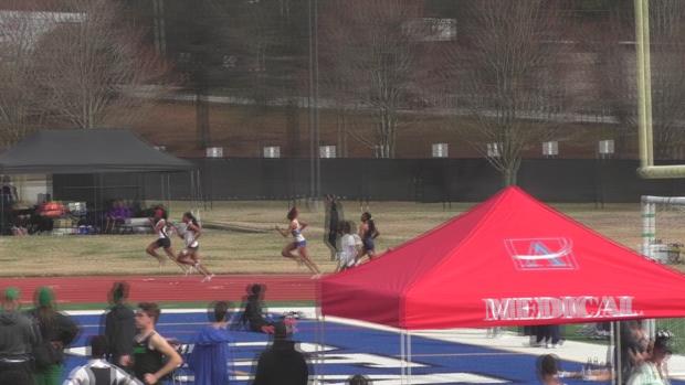 Girls 400 Finals Section 7