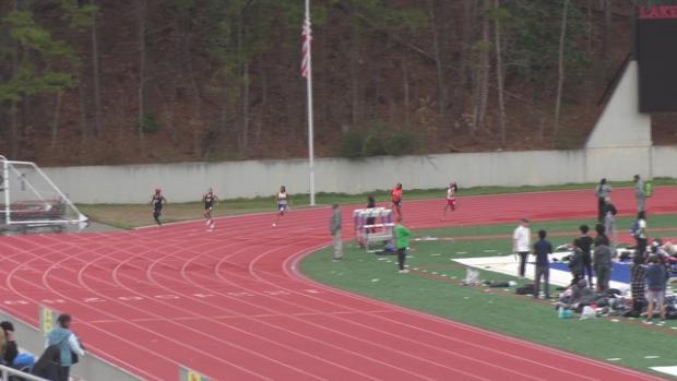 Girls 200 Finals Section 7