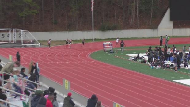 Girls 200 Finals Section 8