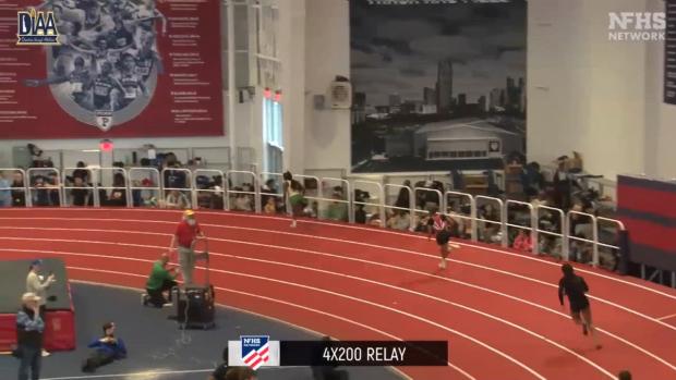Girls 4x200 Relay Finals Section 7