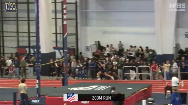 Girls 200 Finals Section 3