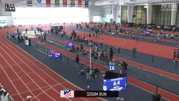 Girls 3200 Finals Section 1