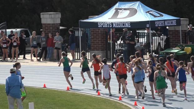 Middle School Girls 1 Mile Finals Section 2